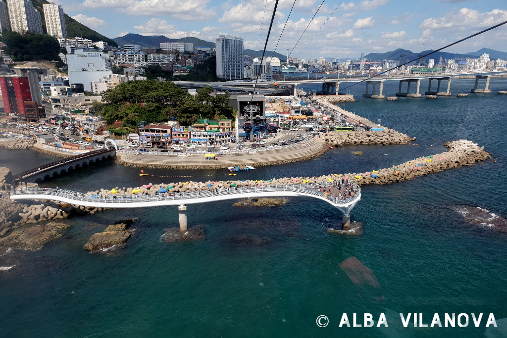 Viaje en teleférico en la playa Songdo de Busan - Corea del Sur - Viajar - Blog de Alba Vilanova